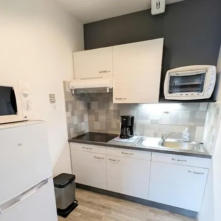 Centrally Located 50m From The Les Sables-dʼOlonne